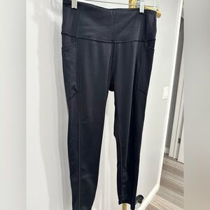 Victoria's Secret High Rise 7/7 Length Black Leggings